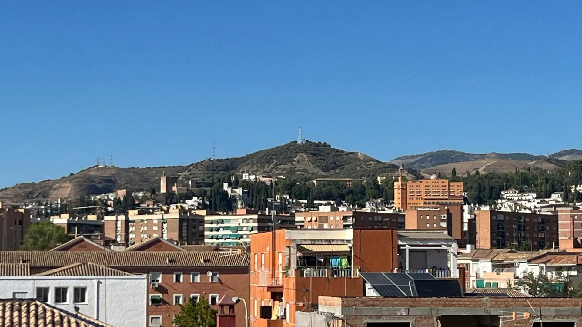 Bonito Apartamento En Granada